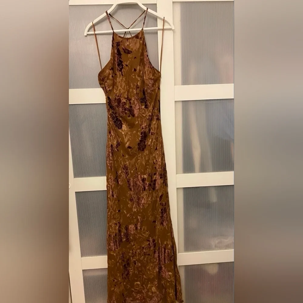 Zara - Velvet Floral Halter Maxi Dress - Picture 3 of 6